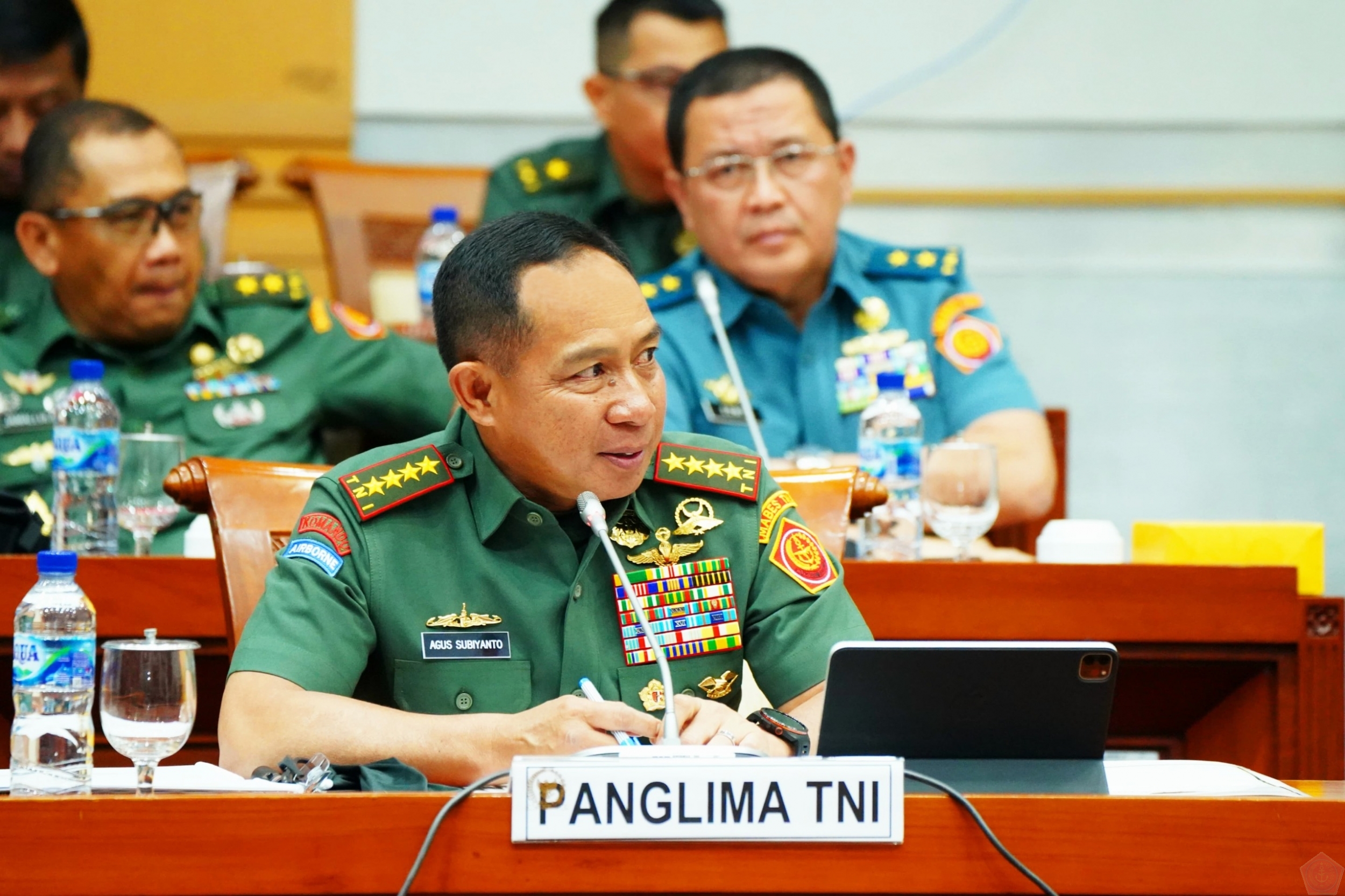 Panglima TNI Hadiri Raker Bersama Komisi I DPR RI